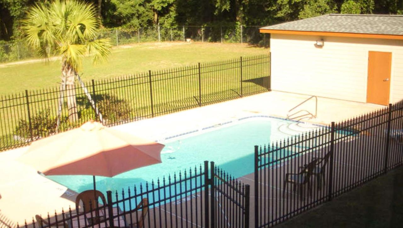 Western Motel Inn And Suites Hazelhurst Hazlehurst Zewnętrze zdjęcie